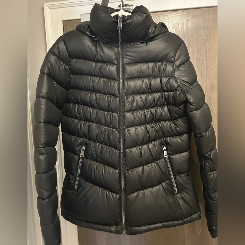 Kenneth Cole - Hooded Packable Puffer Jacket